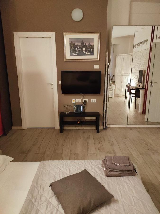 White Apartment Roma Exterior foto